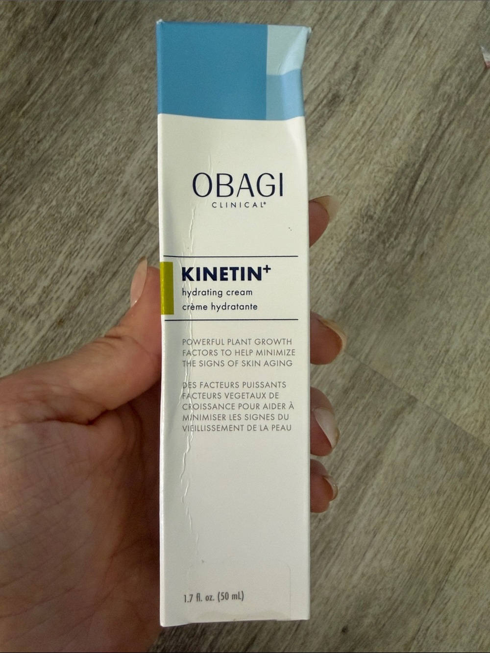 Obagi Kinetin+ Hydrating Cream - White & Blue